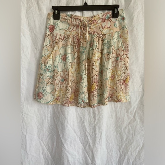 Ripcurl Skirt Floral Tied Beach Coastal Cow girl Size Medium - Picture 2 of 11